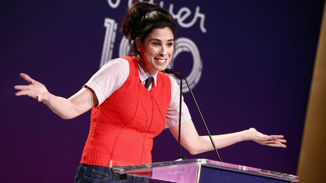 Sarah Silverman Shows Amazing Compassion In Defusing Troll