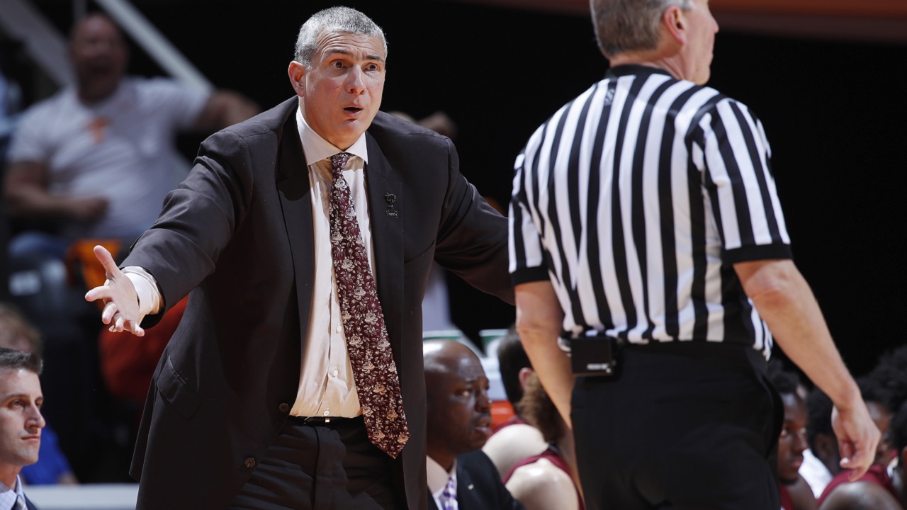 South Carolina Basketball Coach Tells Sports Parents To Chill