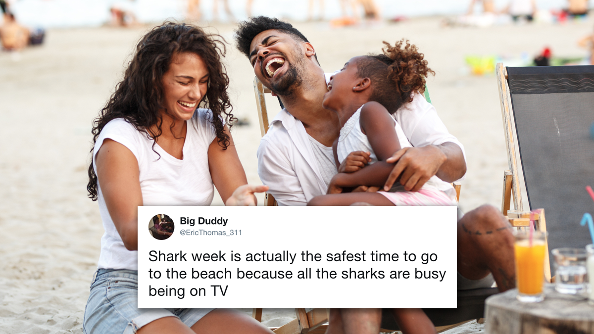Tweet Roundup: 10 Hilarious Tweets About Taking Your Family To The Beach