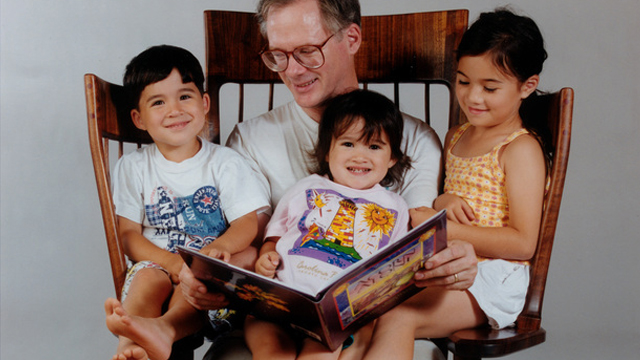 Dad Crafts Triple-Seater Storytime Rocking Chair, Sells For $7000