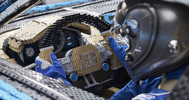 Build a Drivable Bugatti Out of Lego Pieces