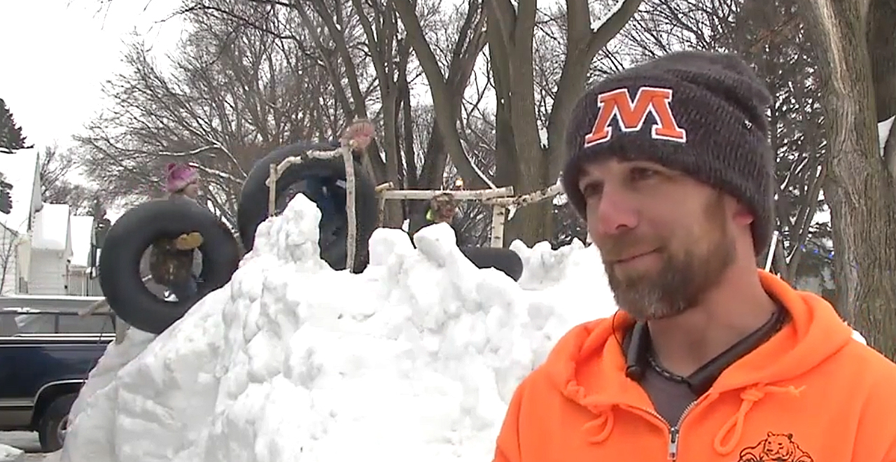 Dad Builds 6 Foot Snow Tube Hill