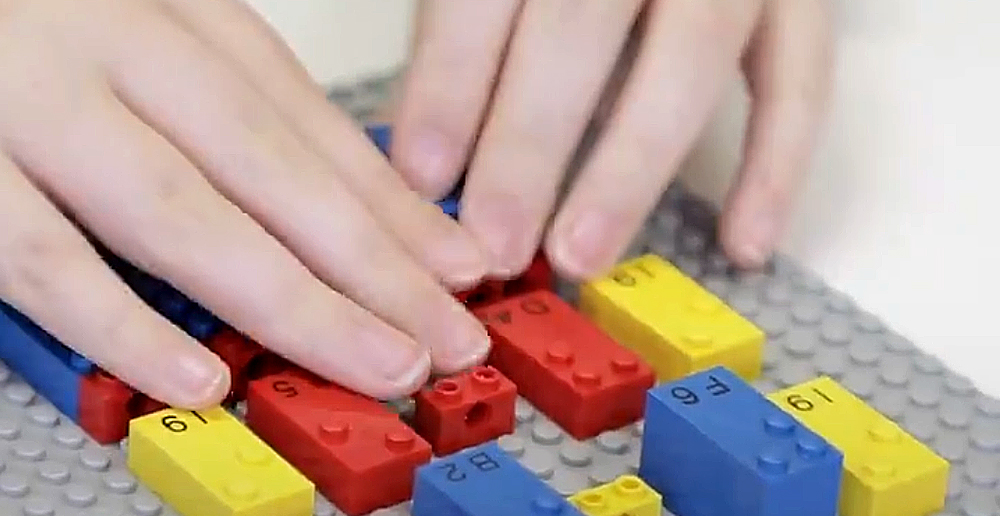 Braille LEGO Bricks