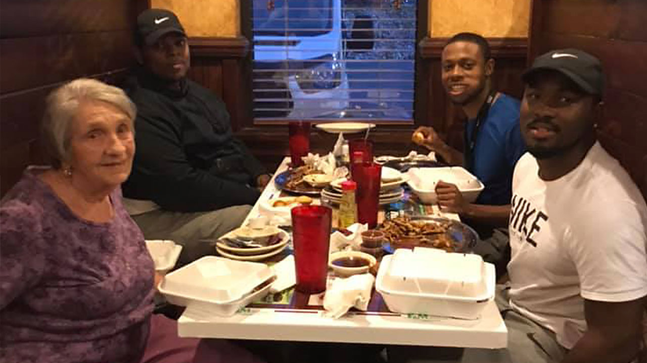 Kind Man Invites Elderly Woman Eating Alone to Join His Table