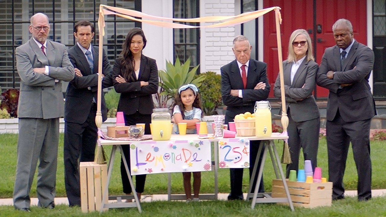 Fines for Illegal Lemonade Stands Given the Squeeze by Country Time