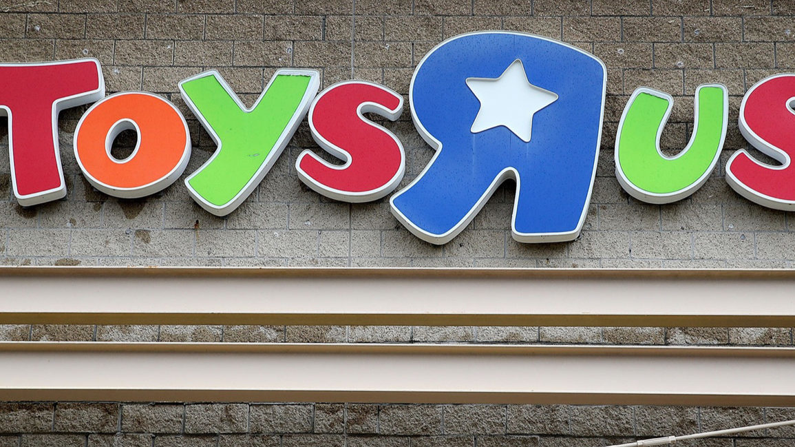 Toys R Us Macys