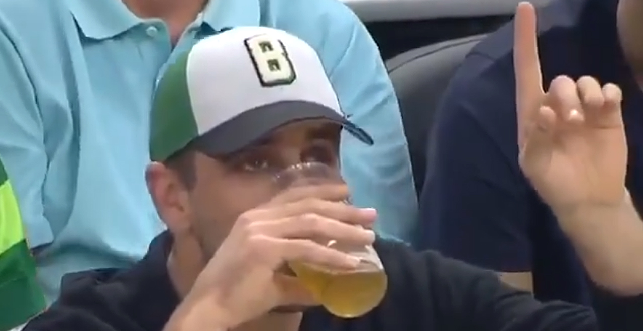 Aaron Rodgers Beer Chug Fail