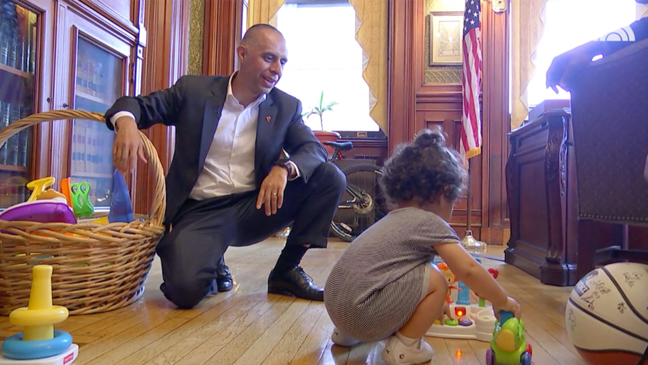 Mayor Jorge Elorza Takes son to Work