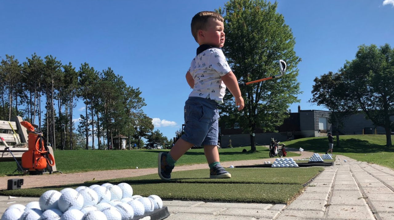 2-yr-old toddler golf swing