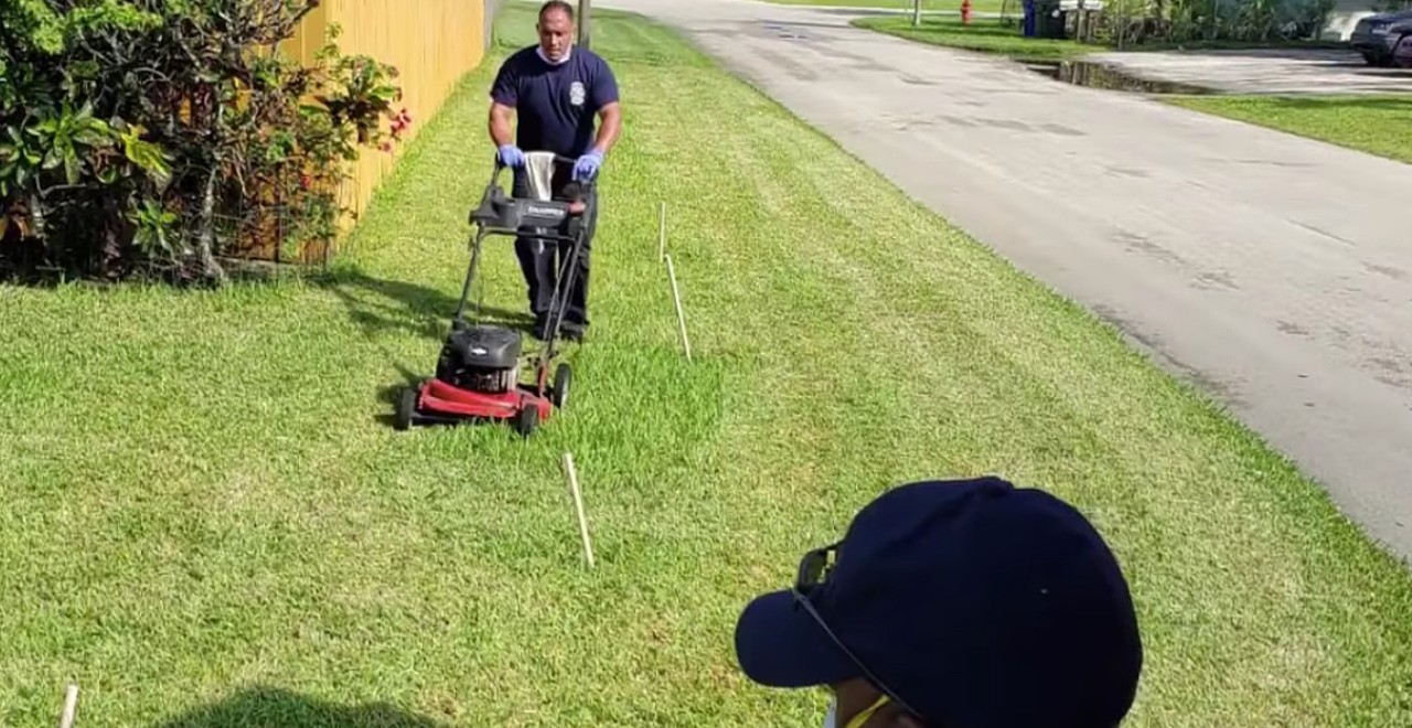 Paramedics Mow Lawn of Elderly Veteran With Heat Exhaustion