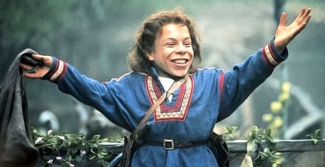 Warwick Davis Willow Return