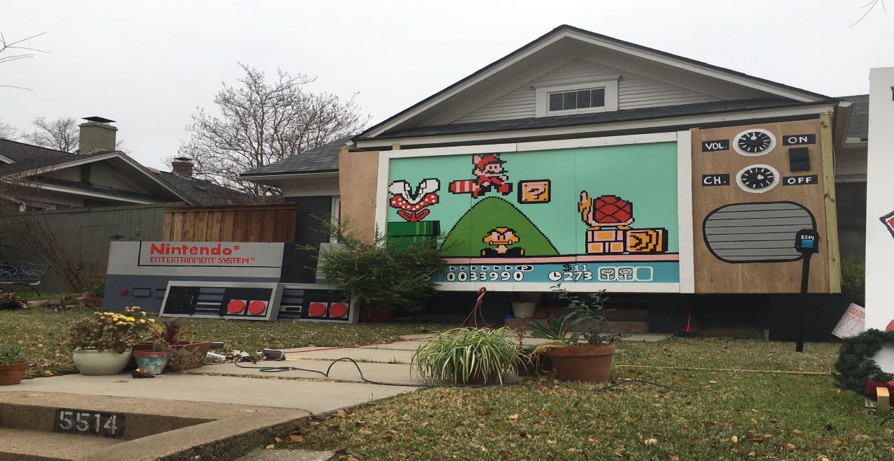 A Dallas Couple Turned House Into a Massive Super Mario Bros 3 Game for the Holidays