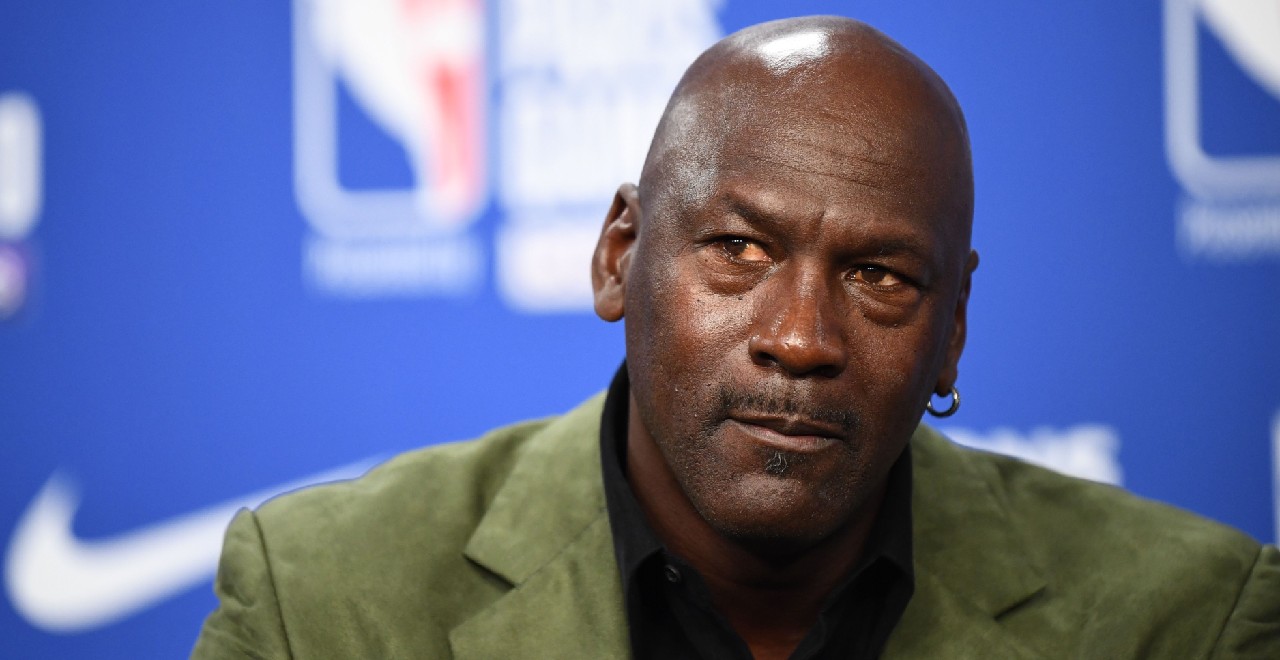 Michael Jordan Opens Clinic in Hometown