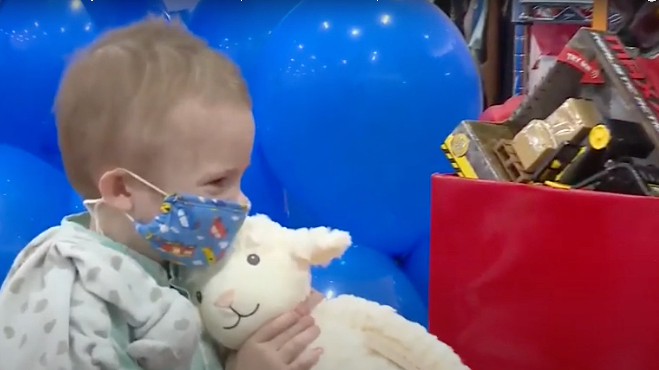 5-year-old uses wish to buy comfortable sheets for hospitalized kids