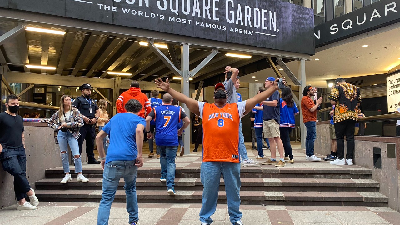 Knicks Father's Day Gift