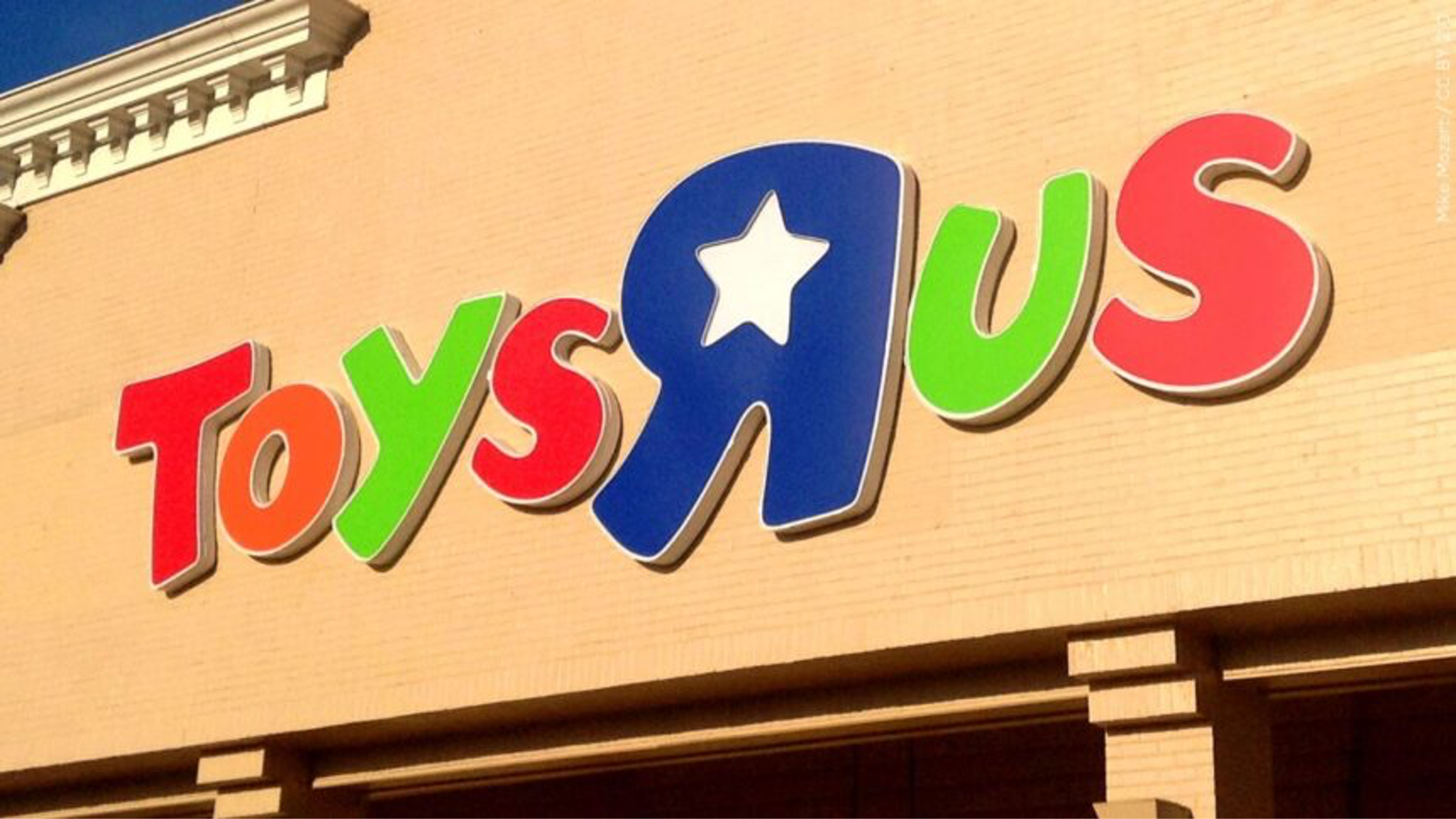 Toys 'r' Us Storefront