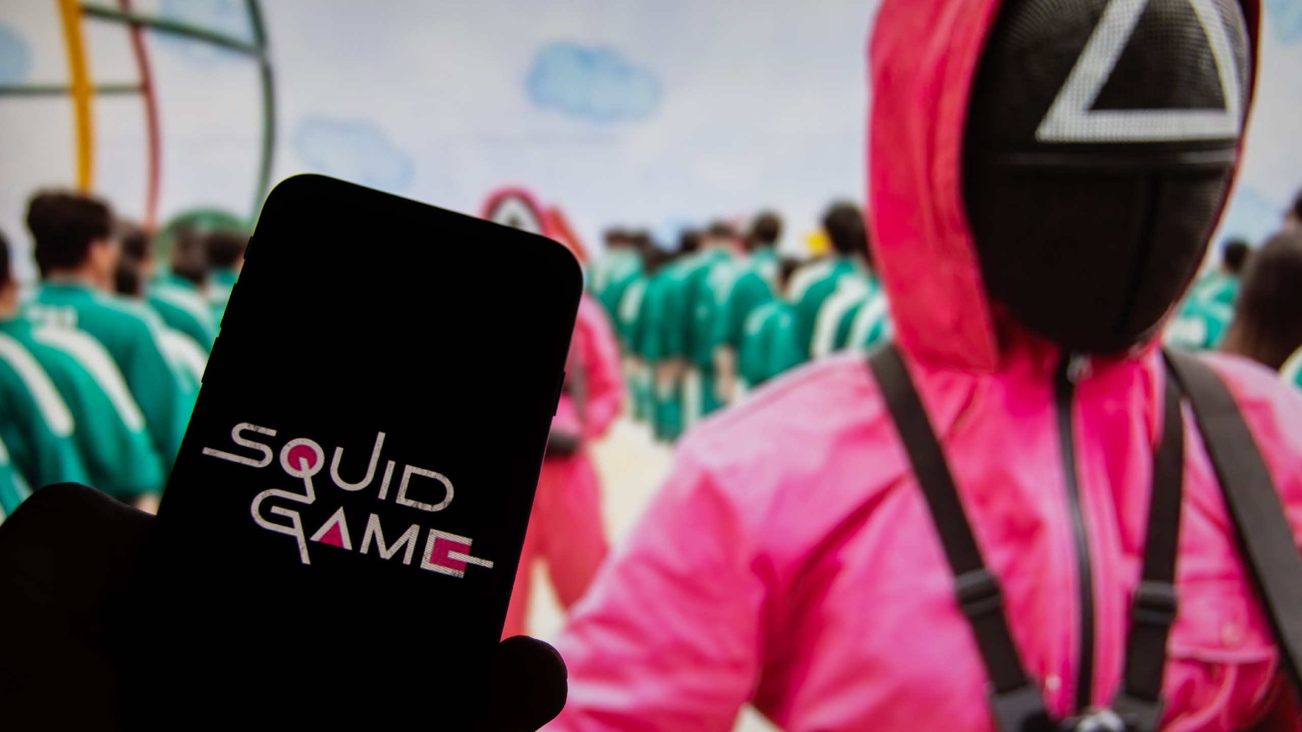 Squid Game Cast Plays Schoolyard Games On Jimmy Fallon